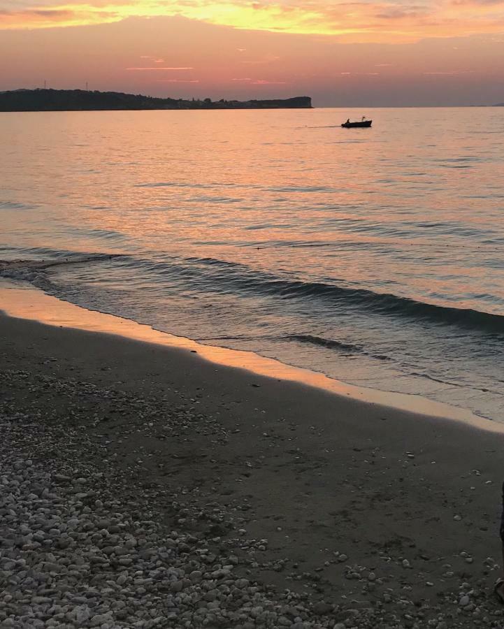 Tamaris Beach House Acharavi  Zewnętrze zdjęcie